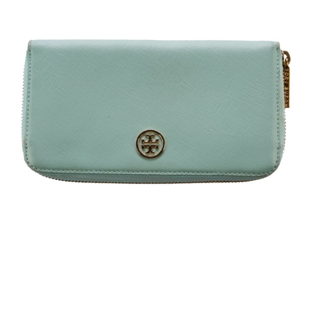 Tory Burch Green Wallet Elegant Zip-Around Design